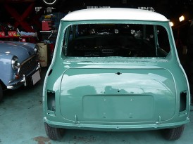 アーモンドグリーンMINI
