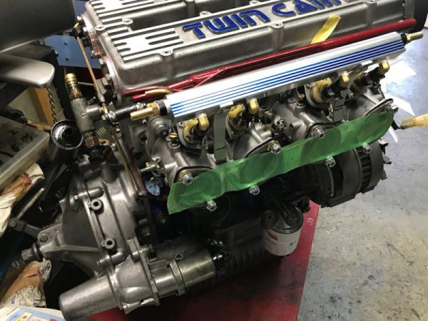 ミニ　エンジン　KAD TWINCAM 6