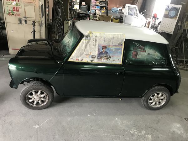 ミニクーパー　ブリティッシュグリーン